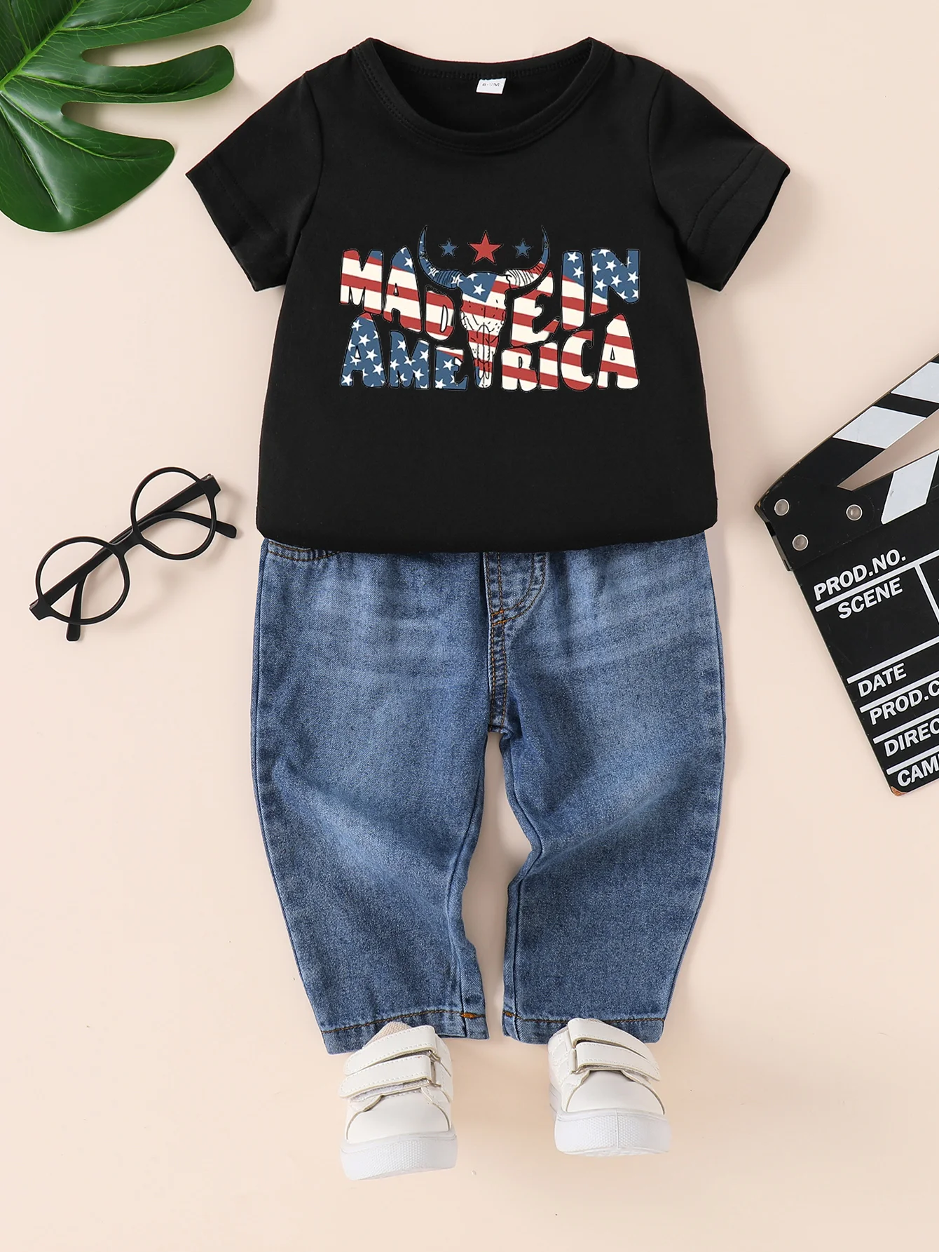 Summer New Boys and Girls Short sleeved Black T-shirt Round Neck Pullover+Denim Pants Set