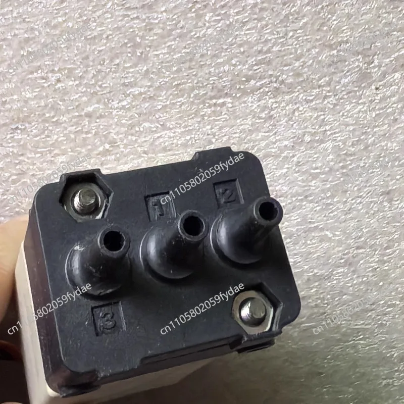Three-way Solenoid Valve LVMK202-6J DC12V Five-category Solenoid Valve