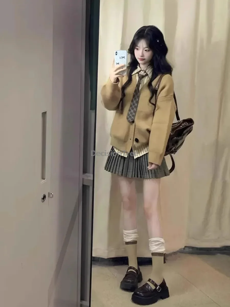 2025 Herbst Winter warme koreanische Schuluniform Akademie-Stil süße Mädchen tägliche JK-Uniform lose Freizeit Temperament Anzug
