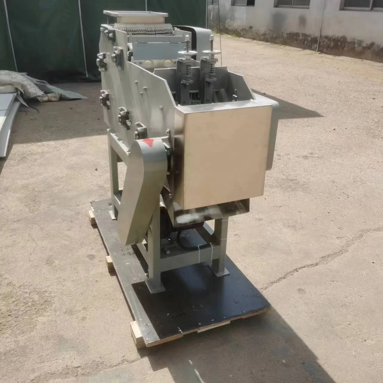 

JU High Capacity Cashew Nut Shell Processing Machine Automatic Cashew Nut Shelling Machine Cashew Sheller Machine
