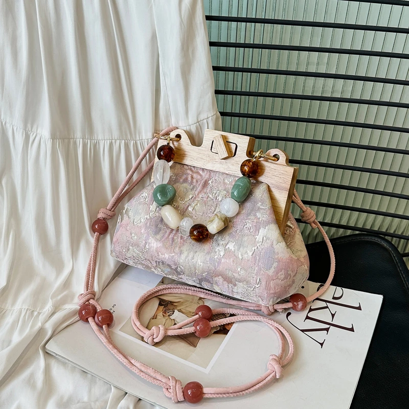 Moda estilo chinês seda crossbody saco para mulheres, luxo frisada cadeia banquete bolsa, bolsa de ombro, venda quente, novo, 2024