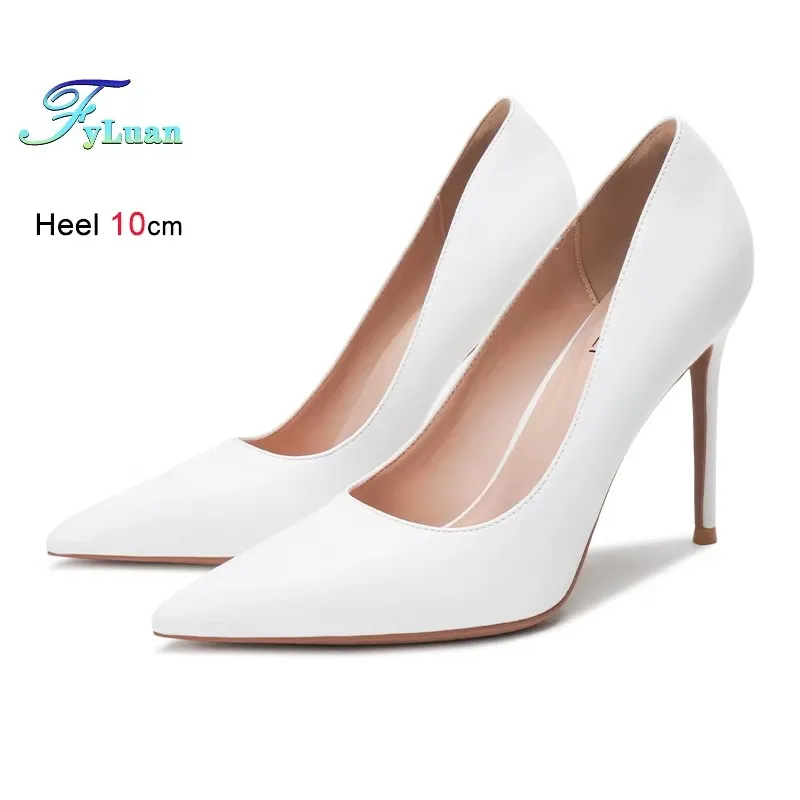 

2025 новые стильные женские туфли во французском стиле с острым носком, черные туфли на тонком каблуке, профессиональные темпераментные женские туфли-лодочки с неглубоким носком