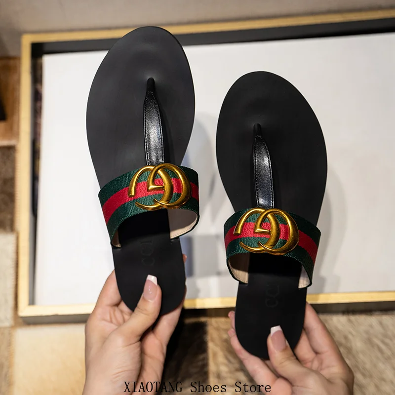 

2026 Summer New Style Sandals, Italian Style Zigzag Sandals, European and American Leather Metal Flat Zigzag Sandals for Women, Fashion Slippers, Beach Fashion Flap Slippers, Children's Slippers
