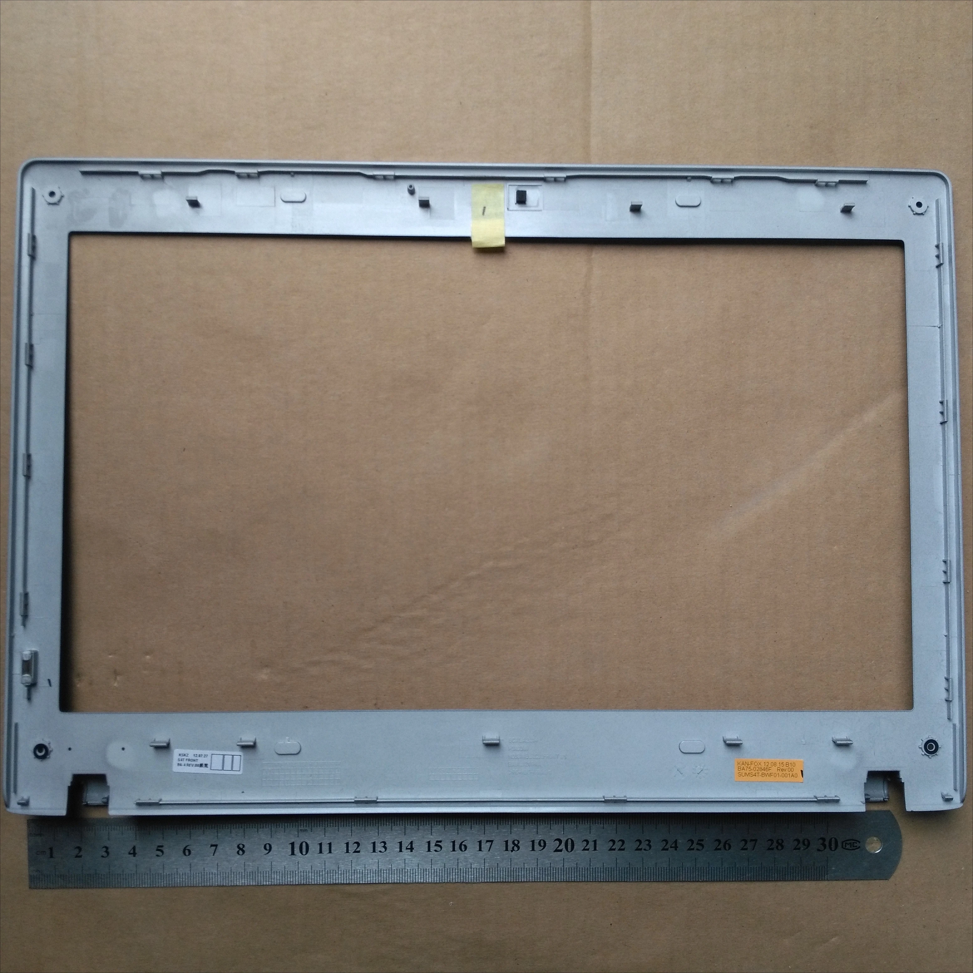 New laptop lcd front bezel screen frame for samsung RV411 RV415 RV420 RV409 E3420
