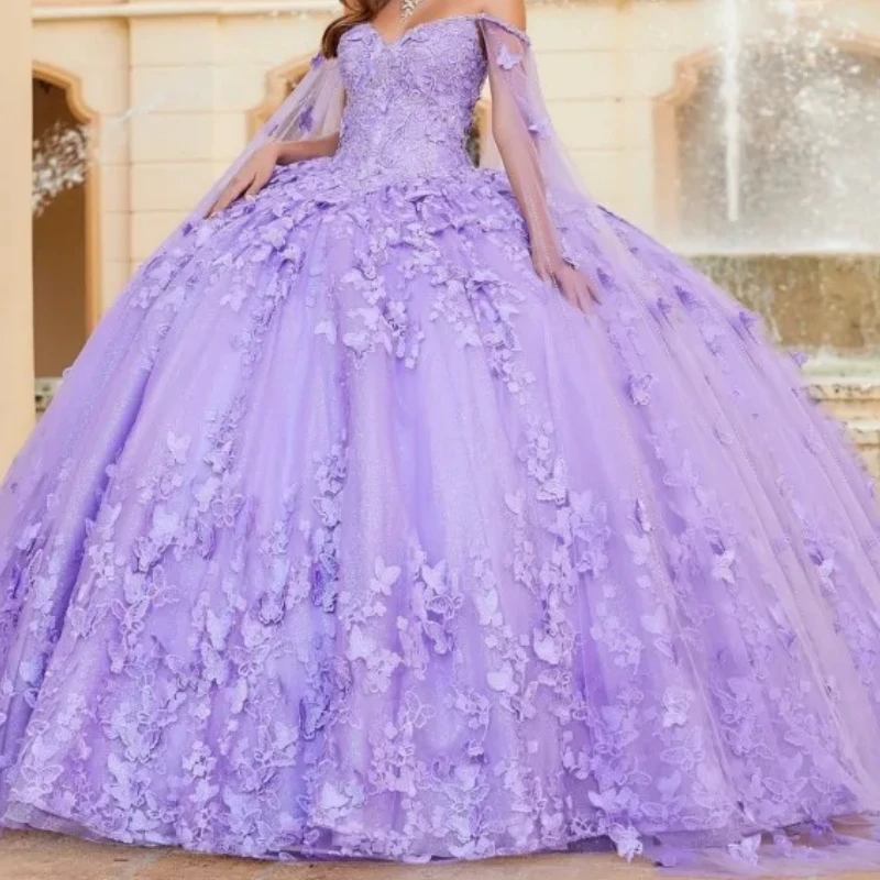 

Saudi Arabic 2024 Lavender Butterfly Flowers Quinceanera Dresses With Cape Appliques Lace Crystal Vestidos De 15 Anos Prom Party