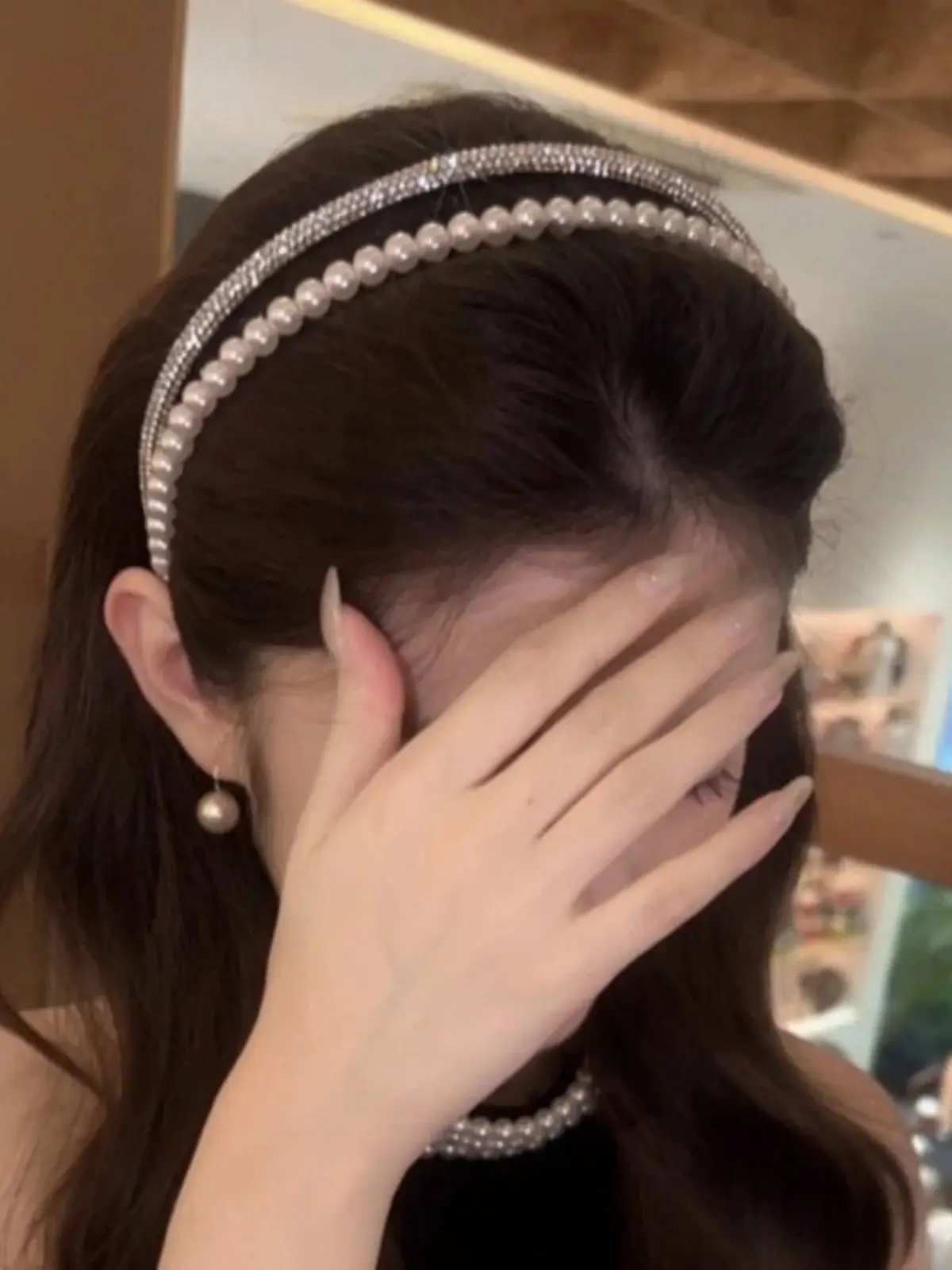 Cerceau de cheveux Double couche à la mode pour femmes, Imitation de perles et de strass, incrusté de strass haut de gamme, polyvalent pour les sorties, 1 pièce