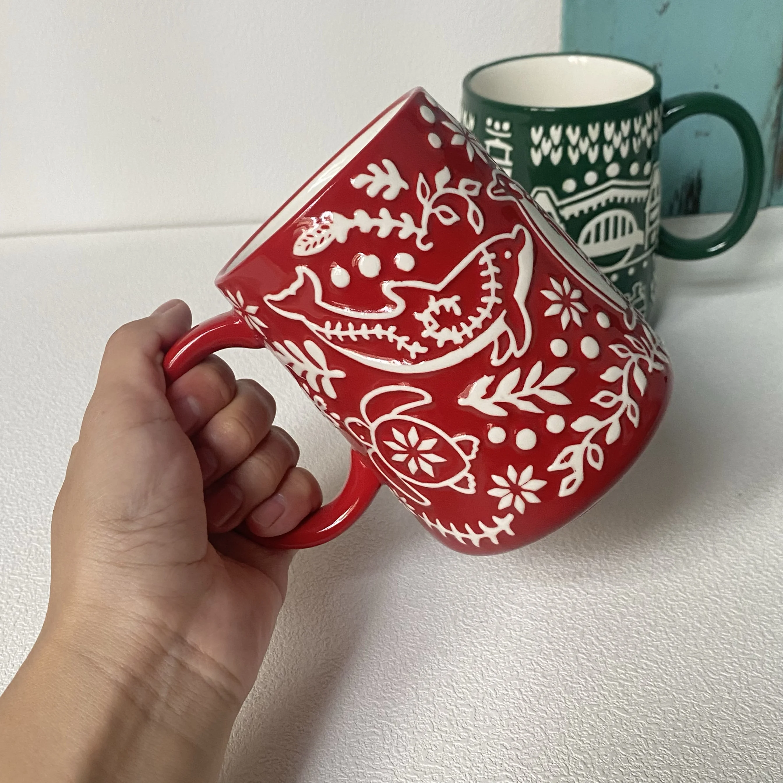 

American ceramic water cup large capacity mug relief Christmas wind milk cup coffee cup household