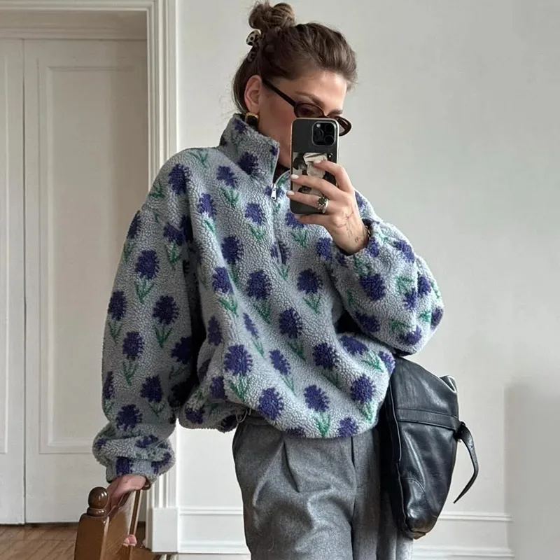 

2025 Autumn Retro Fashion Loose Pullover