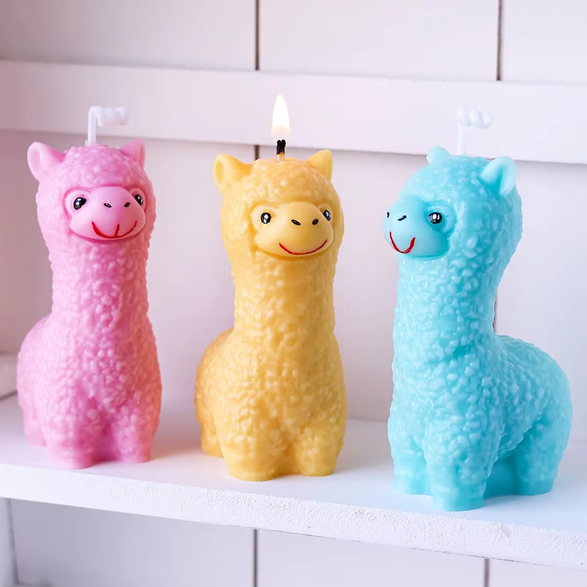 

Симпатичная силиконовая форма из альпаки для рукоделия из глины и ароматических свечей своими руками, идеально подходит для домашнего декора и праздничных подарков