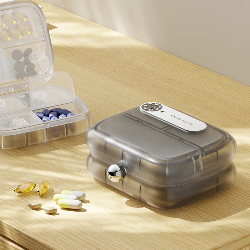 Pill Box Portable Transparent Sealed Moisture-Proof 7-Day 3-Meal Medication Storage Case for Daily Carry