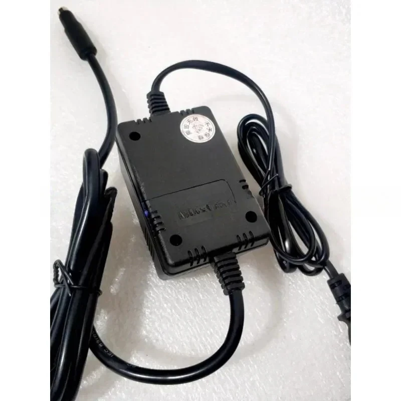 Behringer UB502 802 XENYX Mixer adaptador de alimentação externa usado para equipamentos de áudio