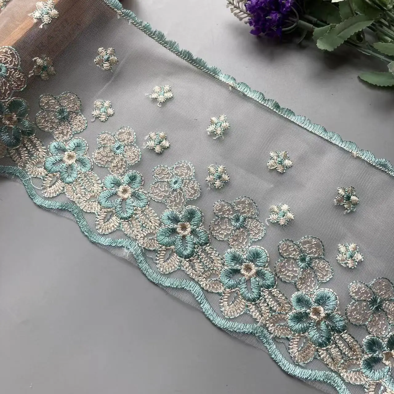 2 yards Green 182 cm Strip Flower Lace Ribbon Trims Webbing Applique for Sofa Cover Curtain Home Textiles Trimmings Embroidered