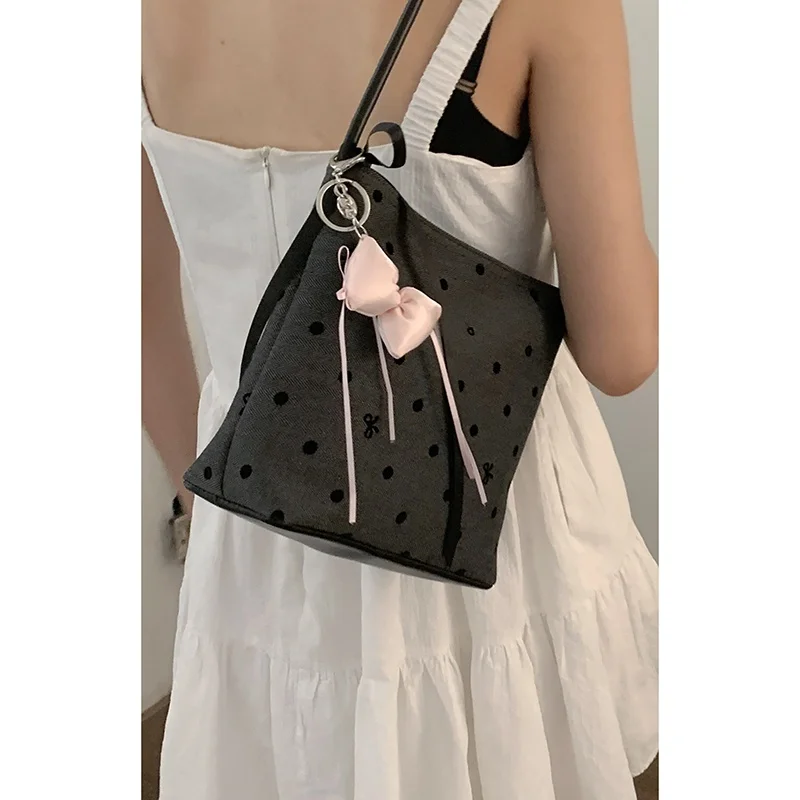 

Trendy Summer 2024 Canvas Handbag Women's Underarm Bag Single oulder Bag andmother Sle Soft Fabric Knot