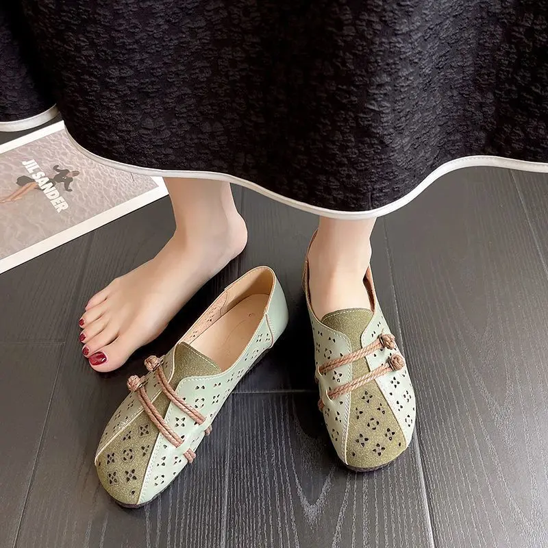 2024 Newly Square Toe Women\'s Flats Designer Cutout Shoes Ladies Wide Fit Soft Leather Moccasins Female Driving Sneakers