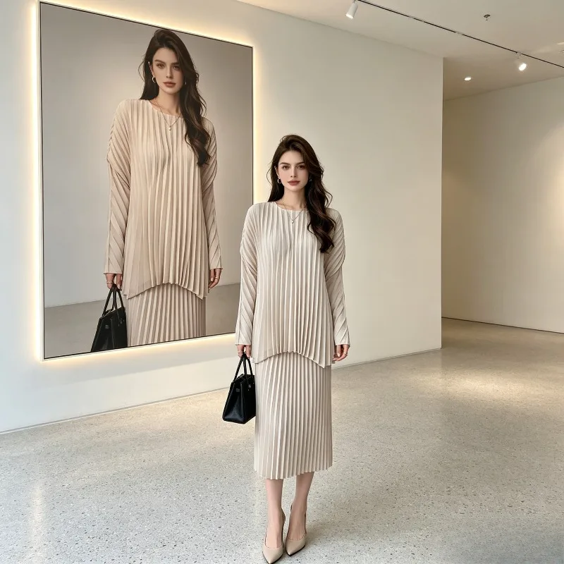 Miyake Pleated 2026 T-Shirt and Skirt Set Two-Piece Loose Plus Size Long Sleeve Casual Pleated Mid-Length Top Fashionable Skirt