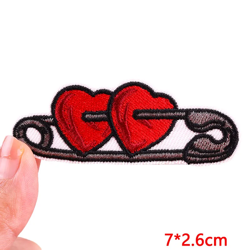 Hippie Rock/skull Embroidery Patch Cartoon/Punk Letter Patches For Clothes Iron on Patches For Clothing Jackets Sew Stickers DIY