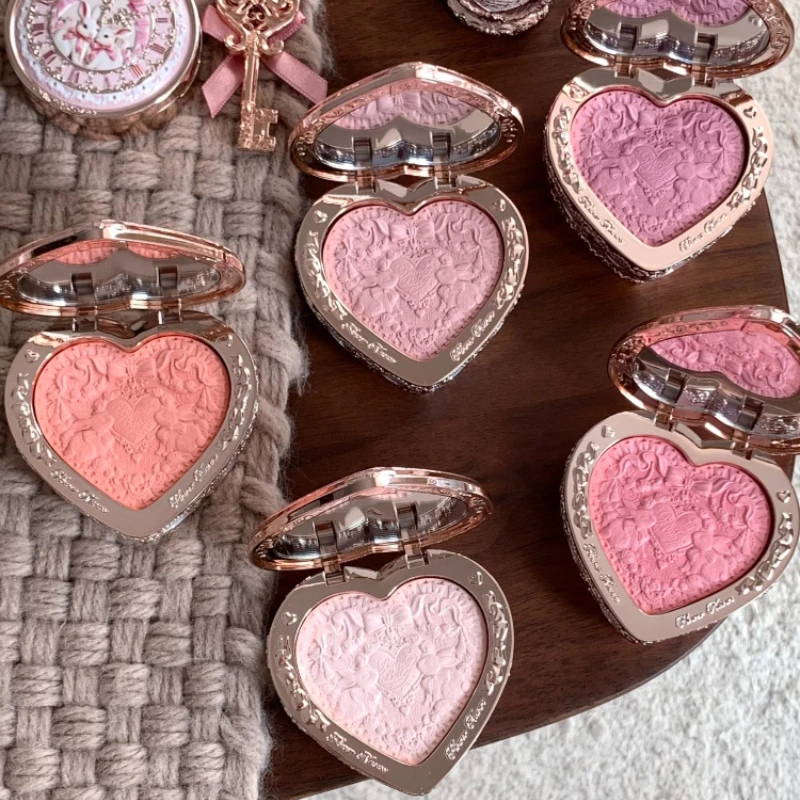 Flower Knows Bunny Garden Collection Makeup Blush Lyophilized Silk Natural Look Facial Makeup Original Long-lasting Cosmetics