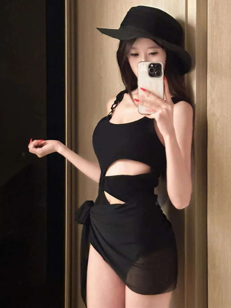 

Sexy Bla Metal Hollow out Swimsuit Women's Beach Vaion Sle Slimming Design High Waist ort Pants