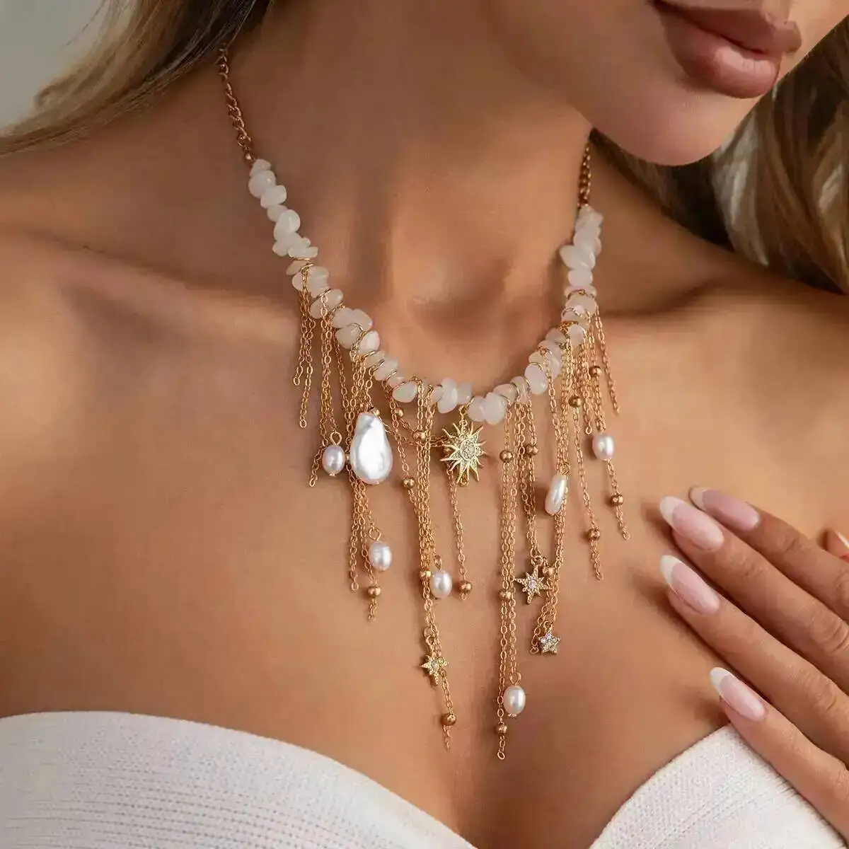 

KunJoe New Exquisite Irregular Imitation Pearl Pendant Necklace for Women Bohemia Tassel Clavicle Chain Y2K Fashion Jewelry Gift