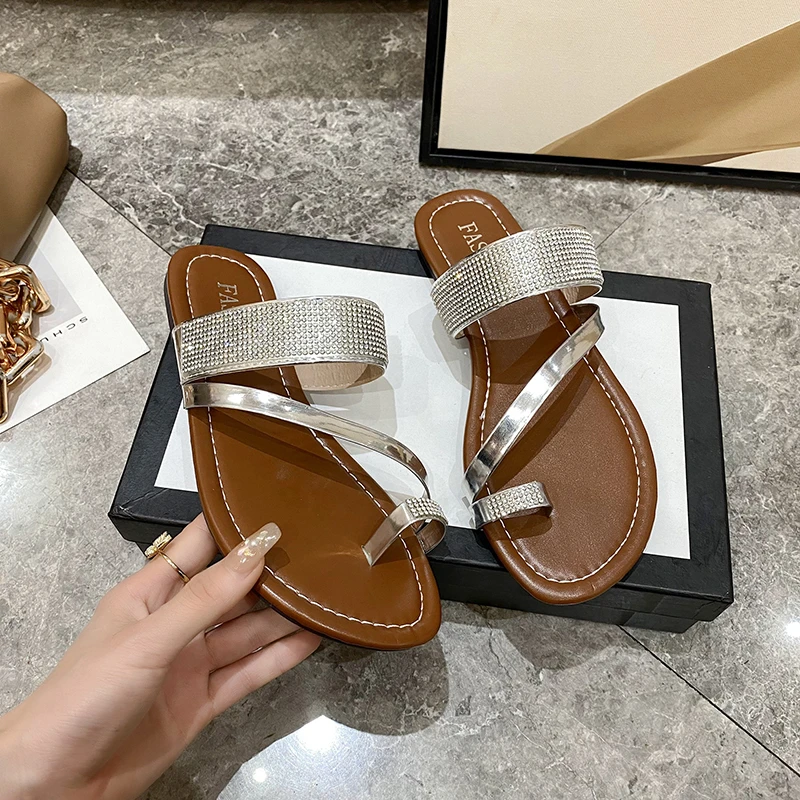 

Summer Sandals for Women Flat Sandal Sparkle Rhinestone Slide Trendy Women's Beach Sparkly Dressy Slip on Bling Casual Shoes