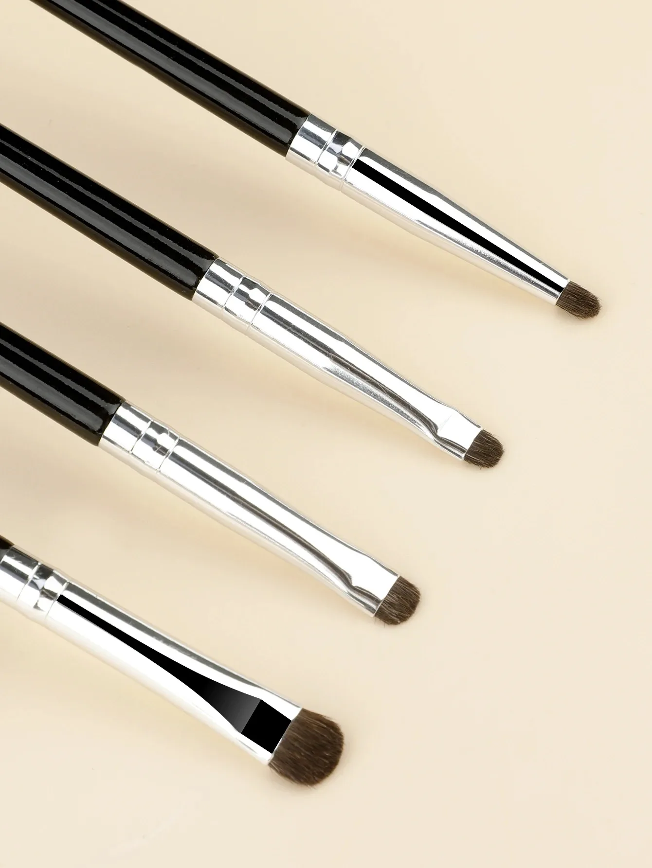 4-delige oogdetailborstelset - Precisie mini-make-upborstels voor eyeliner, vlekken, wenkbrauwen en binnenhoeken, natuurlijk paardenhaar,