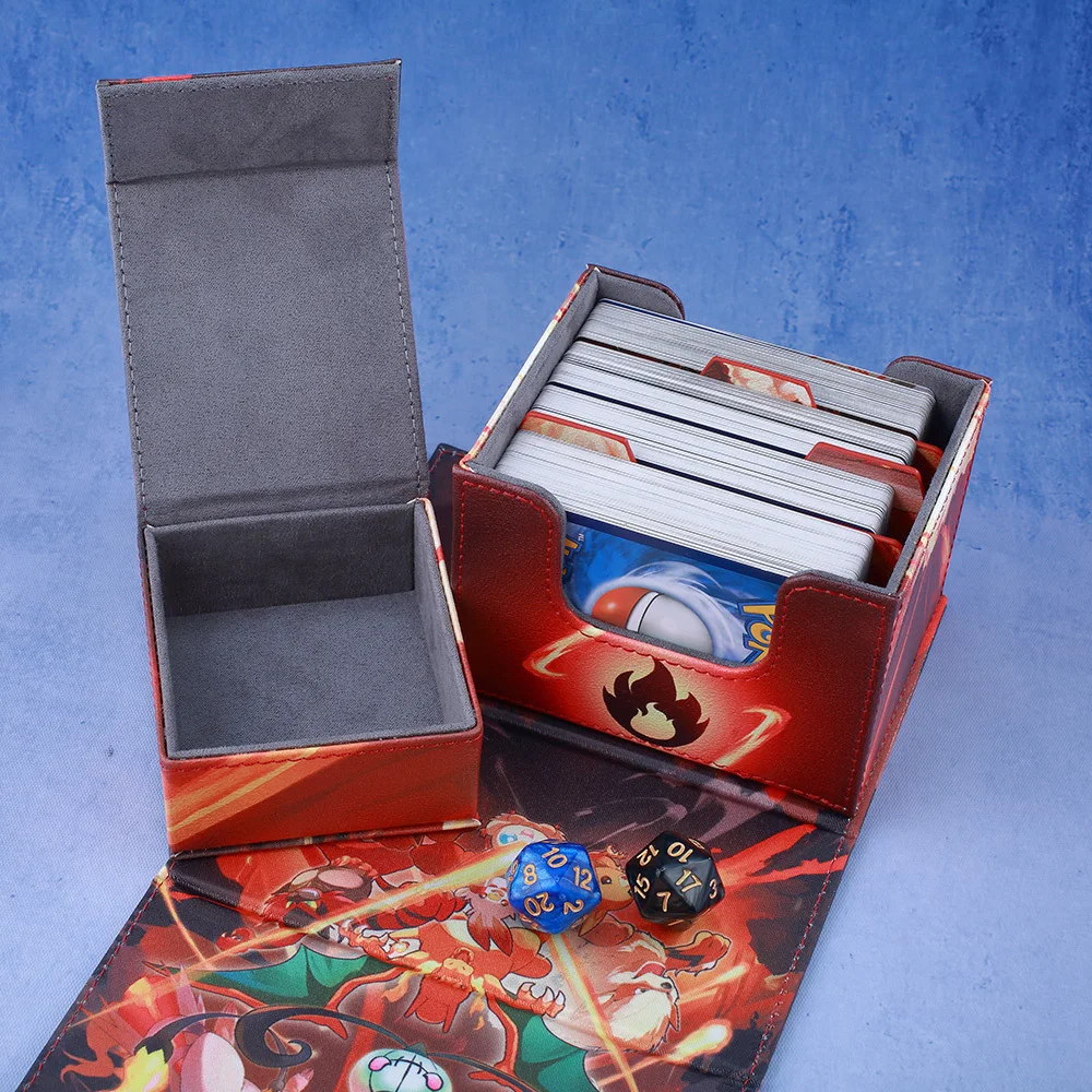 

Ящик для хранения карт Gacha для карт TCG вмещает 100+ одиночных карт, подходит для командных карточных игр Fantasy PTCG CCG Yu-Gi-Oh