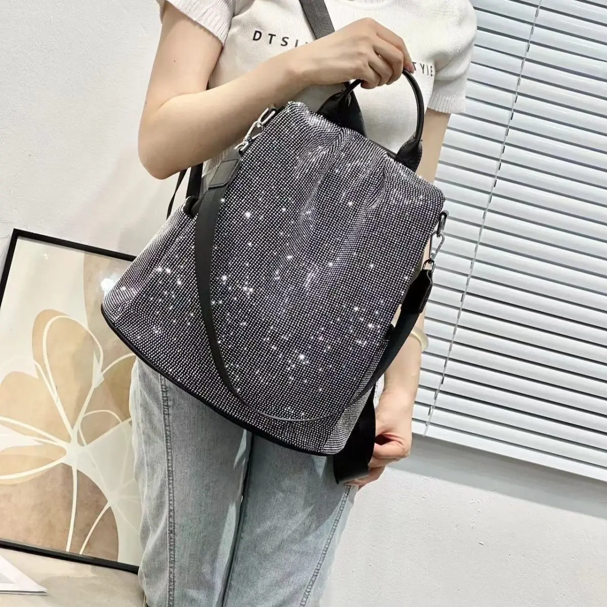 ファッションラインストーンダイヤモンドキラキラバックパック-女性用-大容量トラベルデイパック-キラキラスパンコール-カジュアル-防盗バックパック