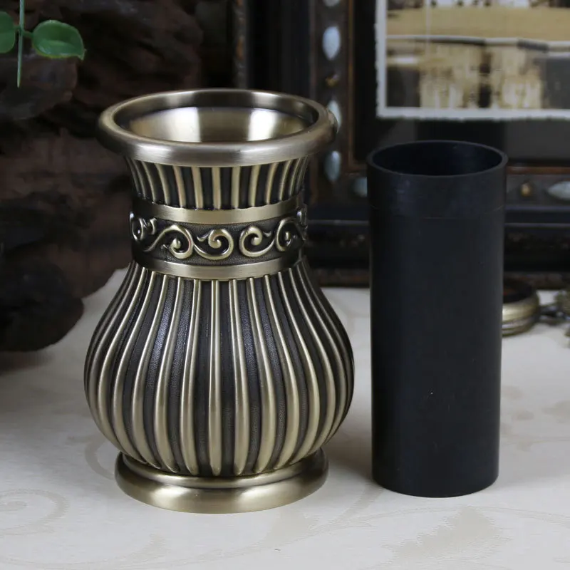 Metal Vase, Creative High-end Anti-fall Vase. European Retro Living Room Dining Room Vase Flower Arrangement Home Decoration