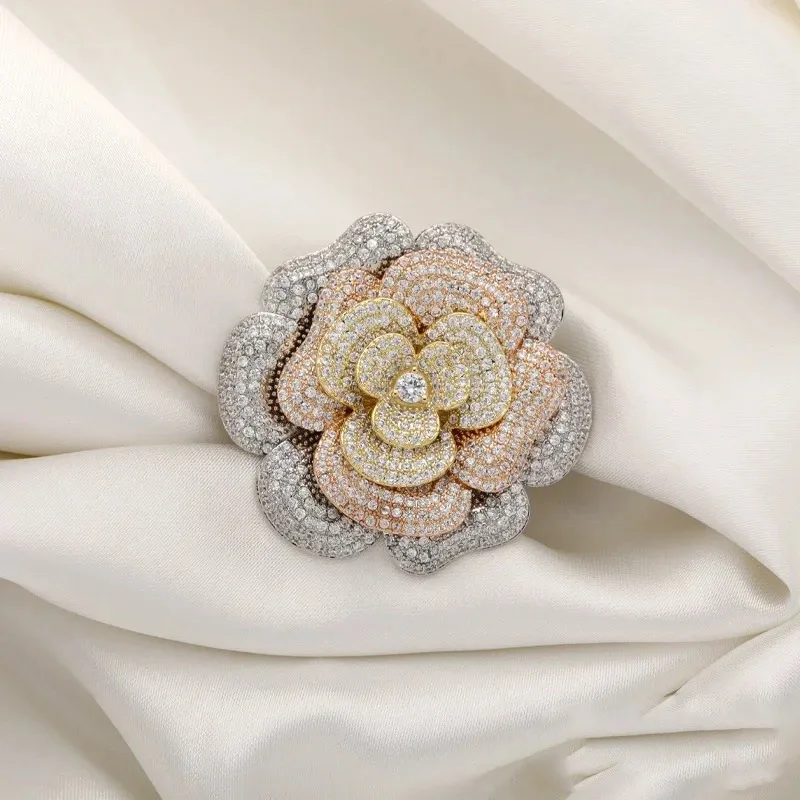 Vintage style everything with high-grade camellia brooch