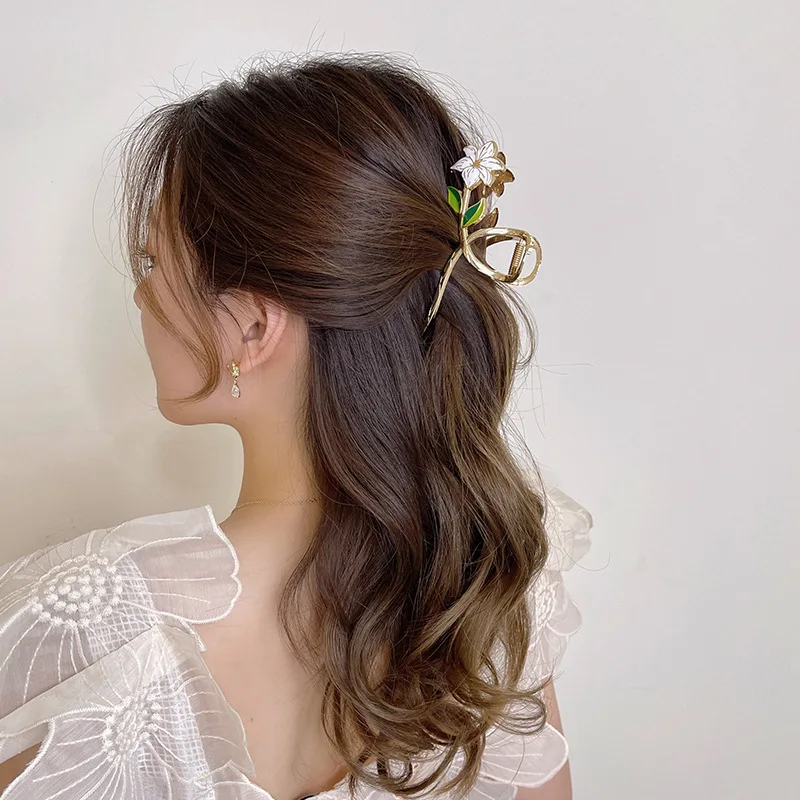 Neue Frauen Metall Haar Klaue Elegante Gold Blumen Haar Clips Haarspange Krabben Stirnband Pferdeschwanz Clip Kopfbedeckung haar zubehör tiara