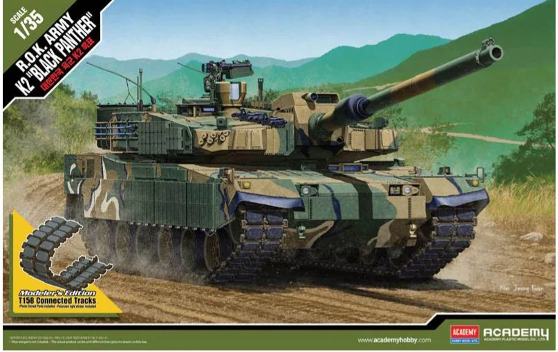 Academia de Montagem Tanque Modelo Kit, 13511 Pantera Negra K2 Exército com Faixas T158 Separadas, 1 35, K2