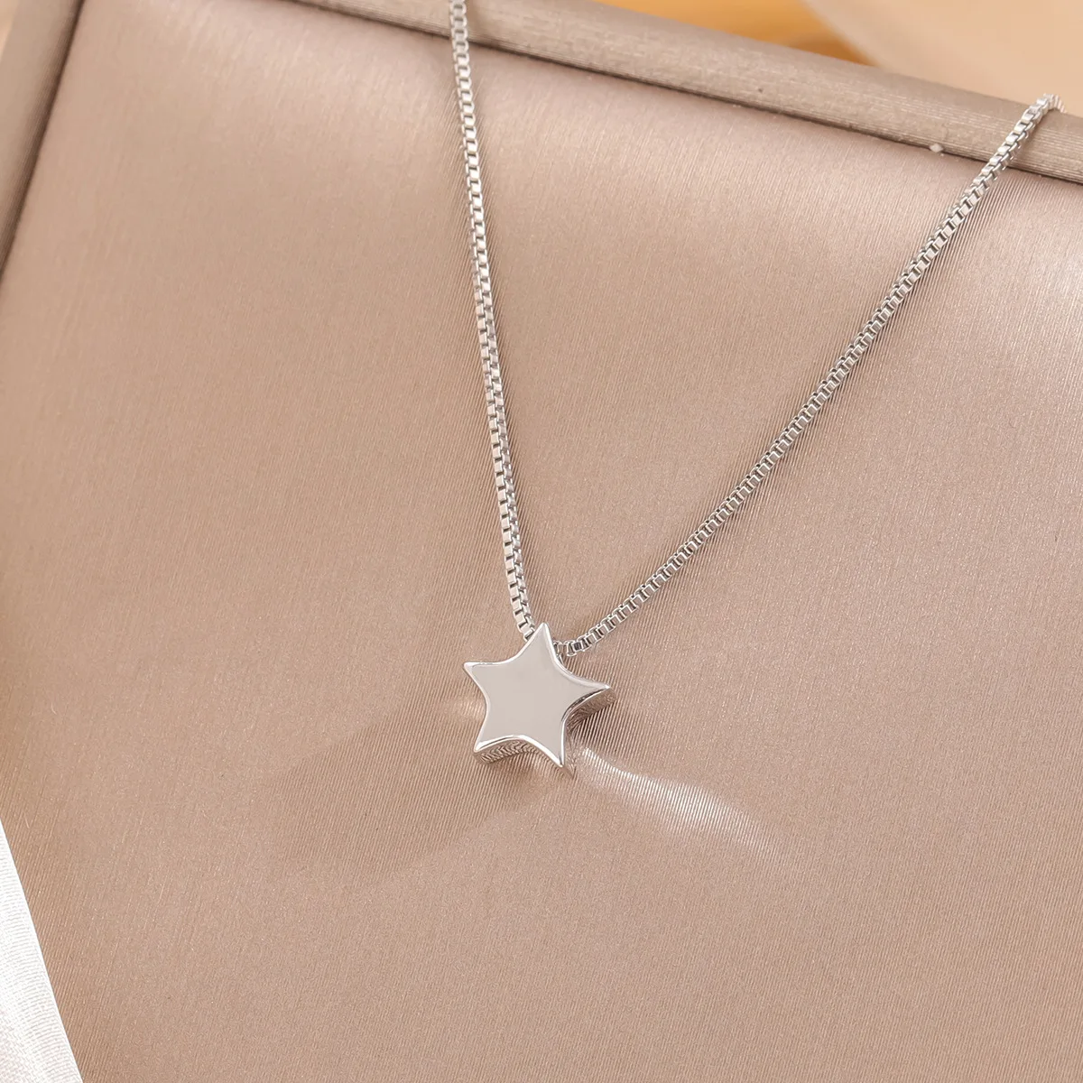 

New Simple Sweet 925 Sterling Silver Fashion Star Pendant Necklaces XL013