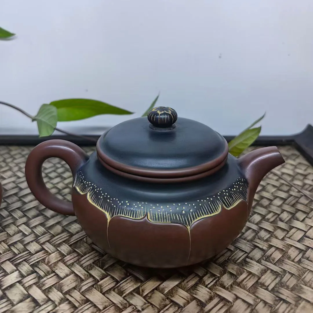 Qinzhou Nixing pottery teapot pure handmade raw ore purple pottery antique petal pot