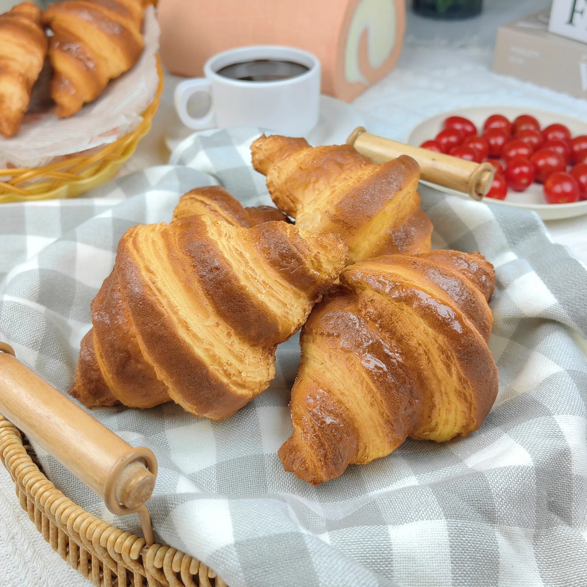 Fake Bread Croissant PU Bread Simulation Toaster Cake Model Cake Store Window Display Decoration Samples Ornaments Home Decor