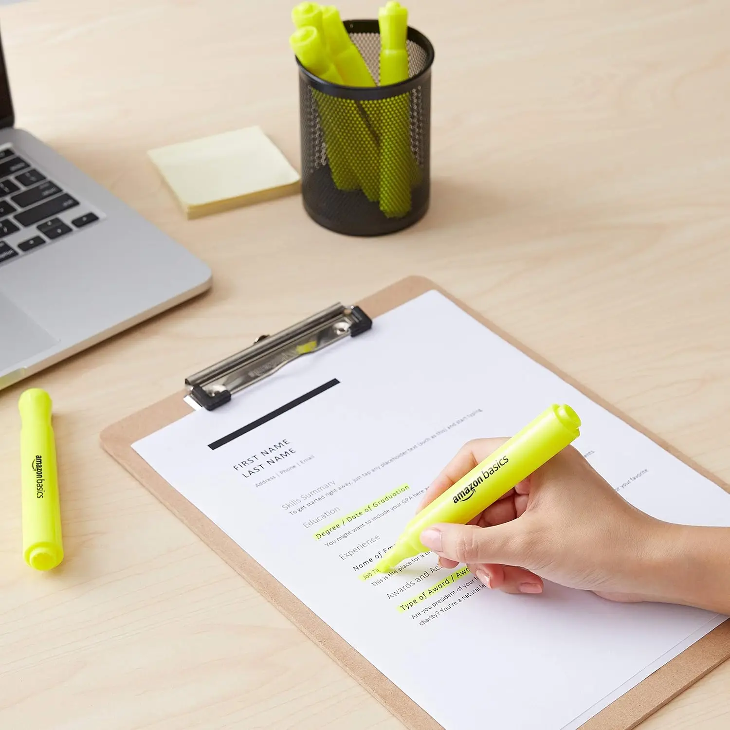 Gelbe Textmarker, 12er-Pack, Keilspitze, Büro- und Schulbedarf