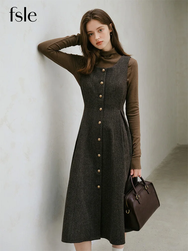 FSLE French Retro Plaid Inner Dress for Women Autumn and Winter 2023 High-end Pure Woolen Elegant Style Vest Dress Female