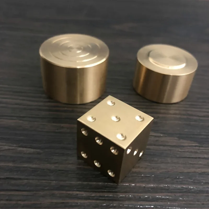 Super Mental Die (Brass) Magic Tricks Magician Close Up IllusionsGimmick Prop Metalism Classic Toys Dice Number Prediction Magia