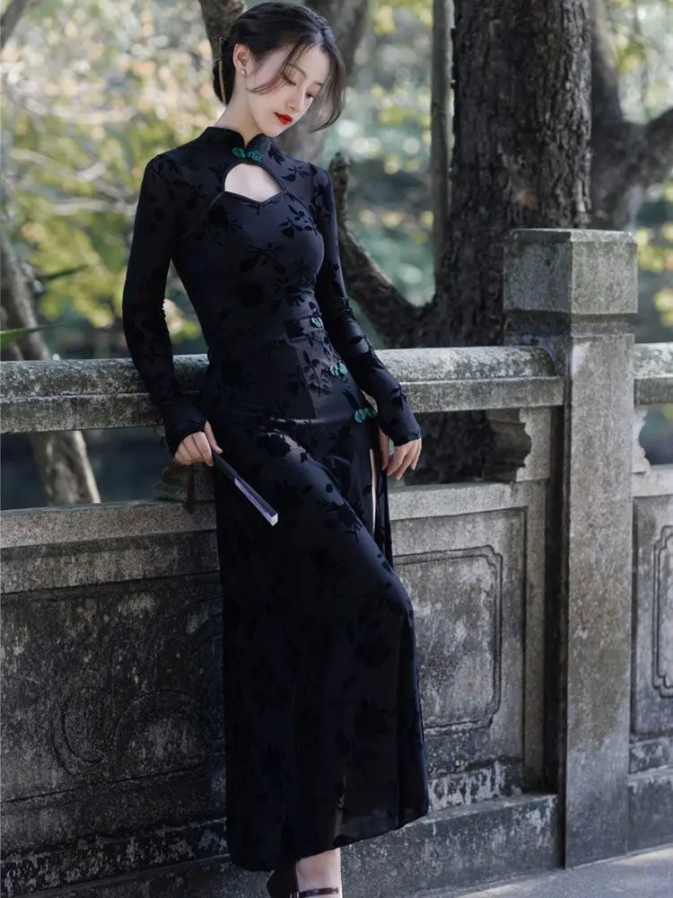 Рисунок 2 - Китайское улучшенное платье Ципао в восточном стиле