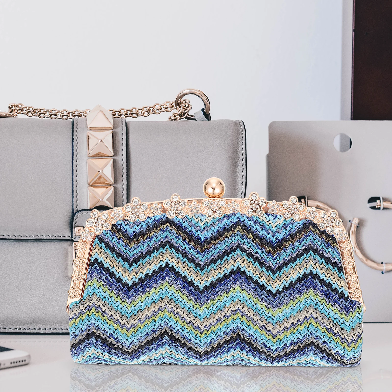 

1Pcs Delicate Bag Clasp Purse Frame Handbag Lock DIY Accessory Creative Lightweight Easy Install Attractive Design Durable