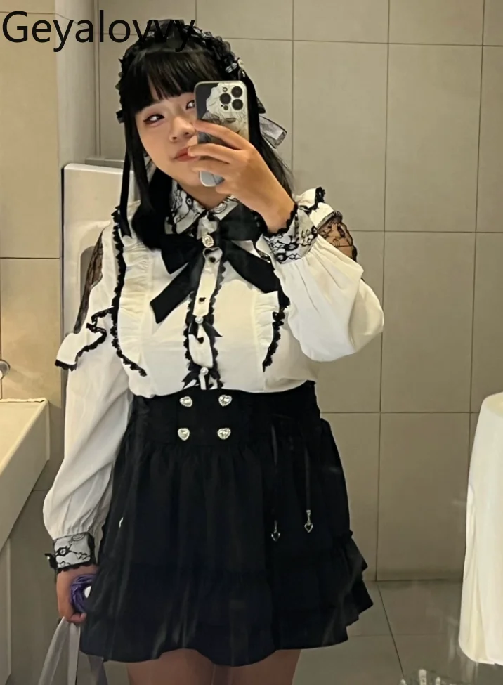 Primavera y novedad de verano, Top versátil de manga larga para niñas dulces, camisa blanca de encaje francés de mina japonesa de producción en masa Original