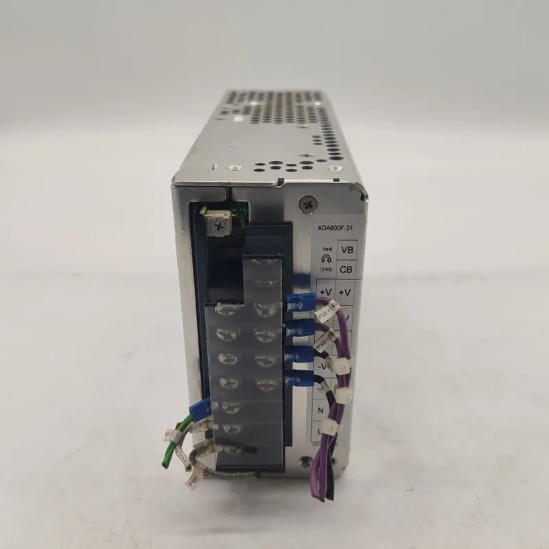 Fournitures de commutation de bonne qualité ADA600F-24