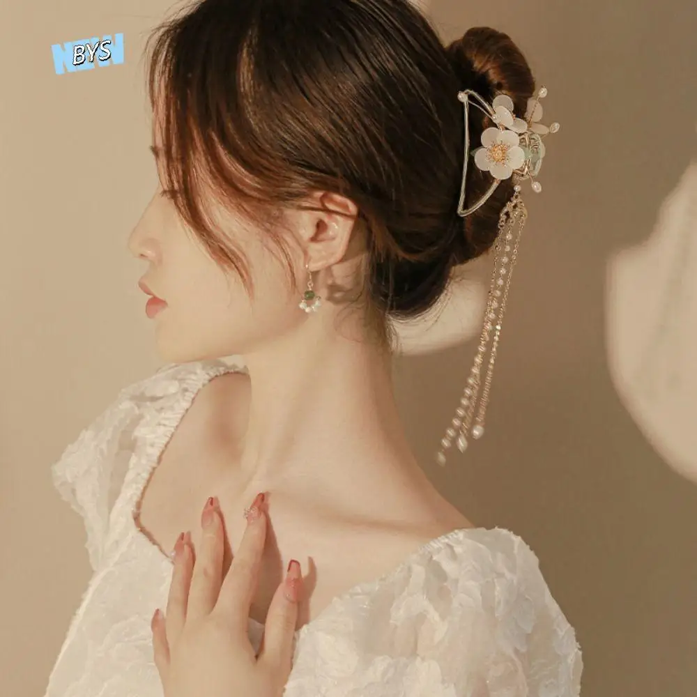 

Pearls Tassel Retro Flower Hair Clip Butterfly Ancient Style Metal Hair Claw Alloy Headdress Hanfu Hair Claw Hair Accessories