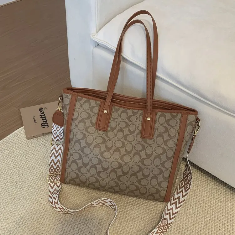 

2026 New Arrival High-End Women's Large Bag, Fashion Versatile Handheld Shopping Tote, Trendy Shoulder Crossbody Bag