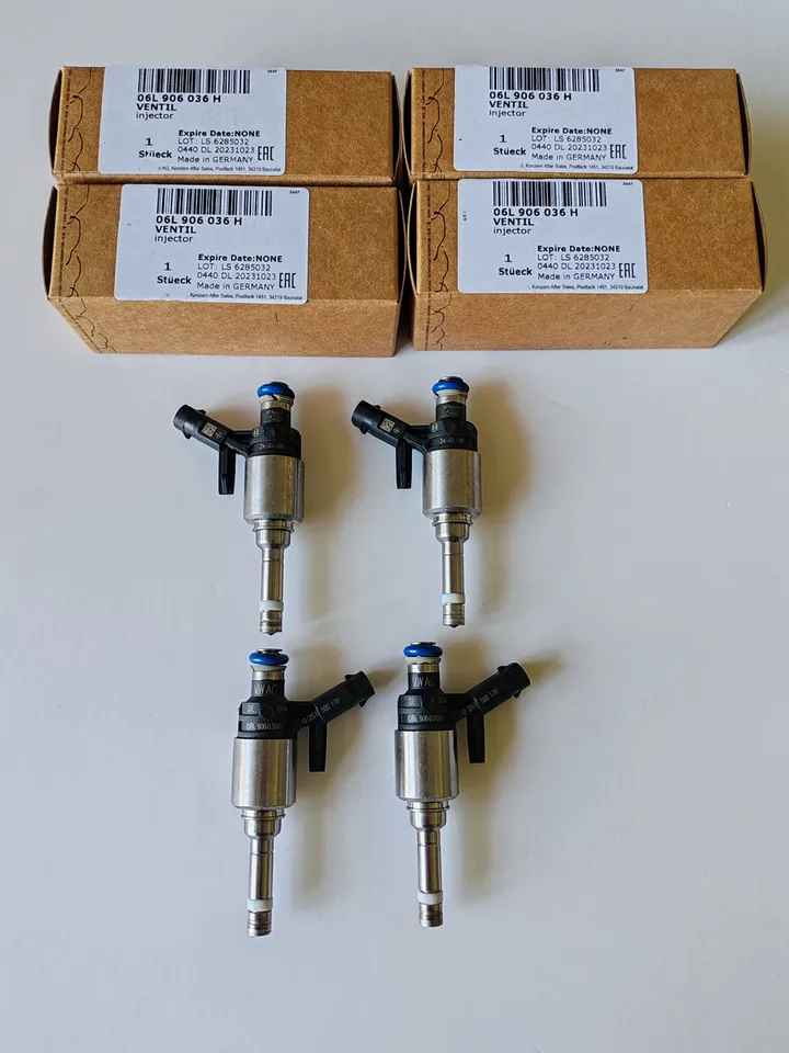 4Pcs Genuine NEW Fuel Injectors 06L906036L 0261500170 06L906036E