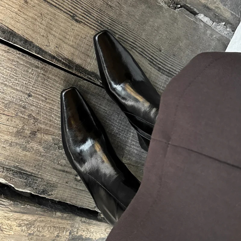 

2025 Autumn Cowhide Short boots Square-head Side zipper Chunky heels Modern boots Simple style Large size boots