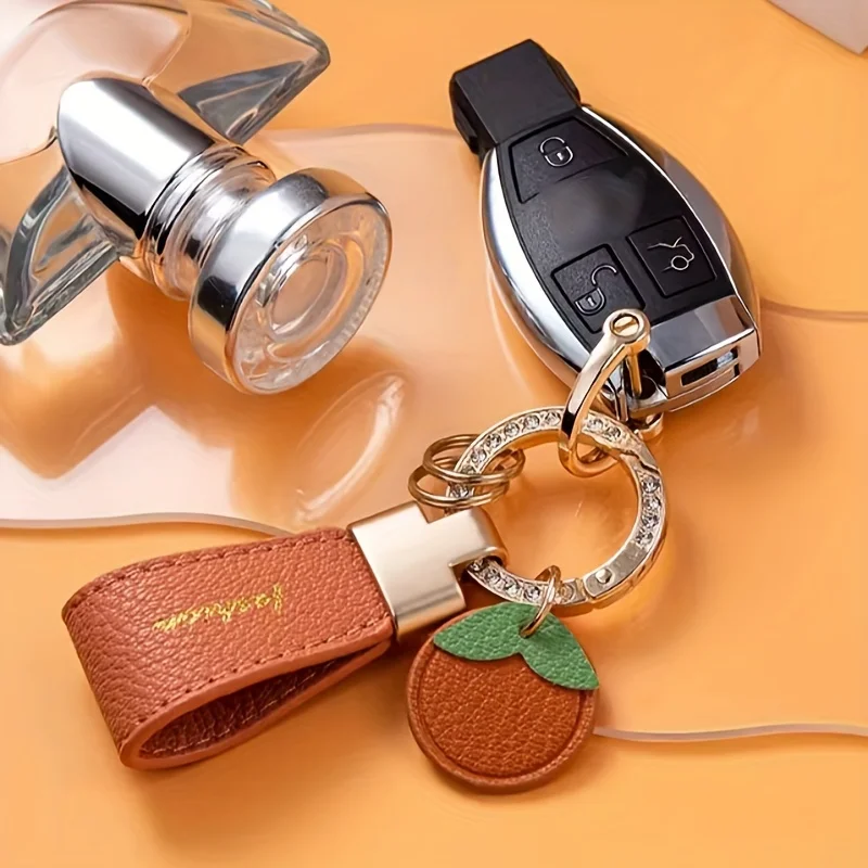 1pc Creative Small and Fresh Keychain Pendant for Men and Women Car Keychain