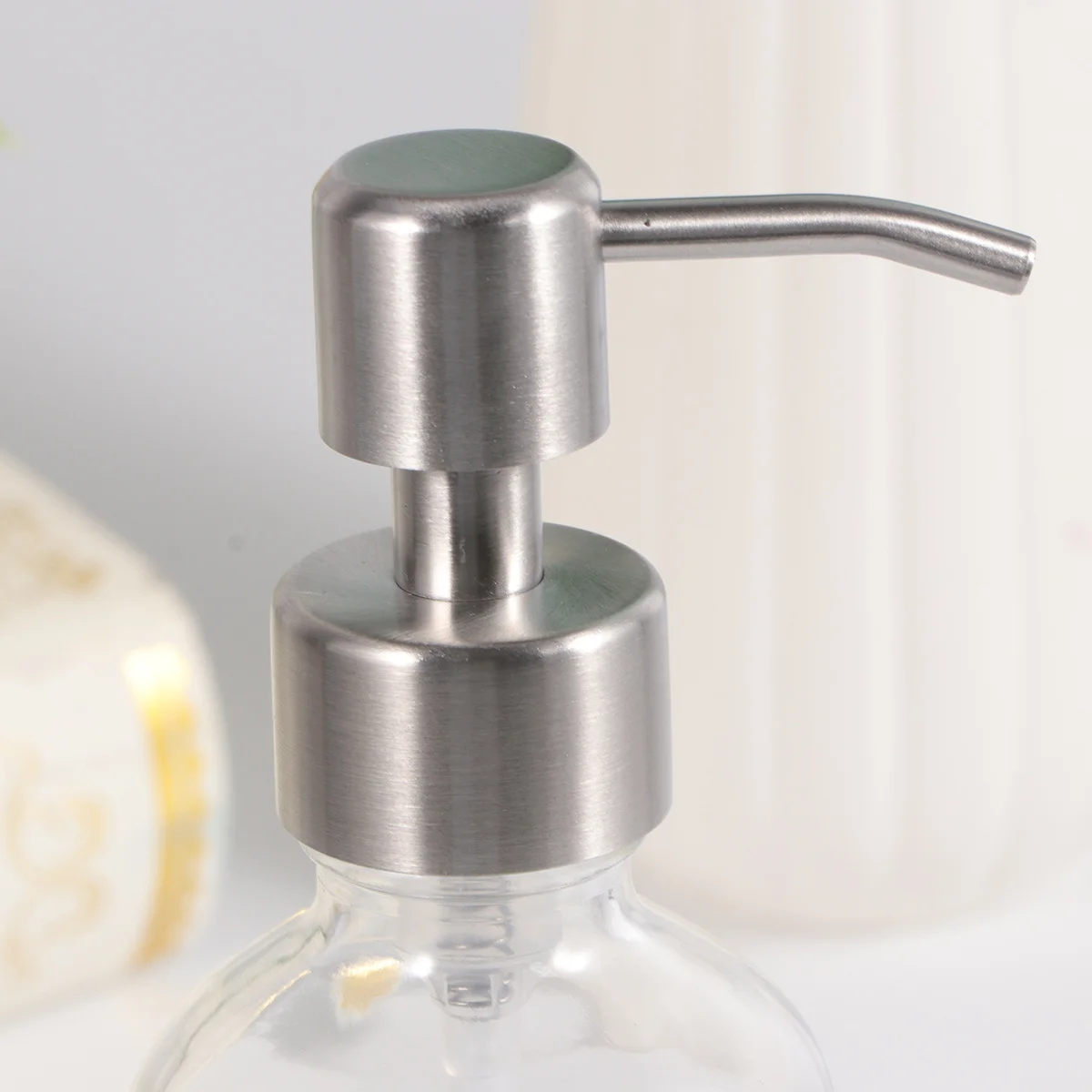 

230ml Glass Pump Bottle Refillable Stainless Steel Nozzle for Shampoo Conditioner Lotion Home Bathroom Portable Travel Use
