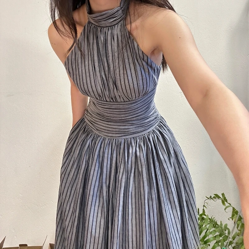 WhereMery エレガントなストライププリント O ネックハイウエストプリーツロングドレス女性のセクシーな背中の開いたノースリーブ 2025 夏のビーチドレス