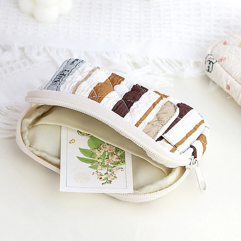 Bonito dos desenhos animados floral acolchoado multifuncional saco de armazenamento organizador saco de identificação moeda carteira saco de cartão bonito bolsa carteira