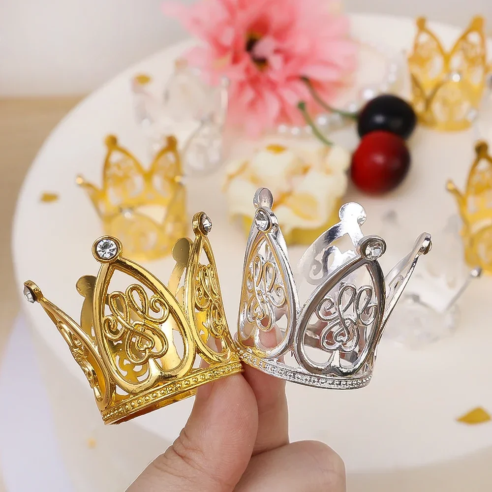 Mini Crown Cake Decoration Princess Topper Pearl Tiara Children Hair Ornaments for Wedding Birthday Party Cake Decoration